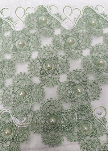 İşlemeli Beyaz Havlu - Görsel 3