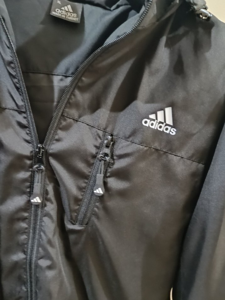 Erkek Siyah Spor Fermuarlı Yağmurluk - Görsel 4