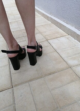 37 Beden siyah Renk Topuklu şık ayakkabı 