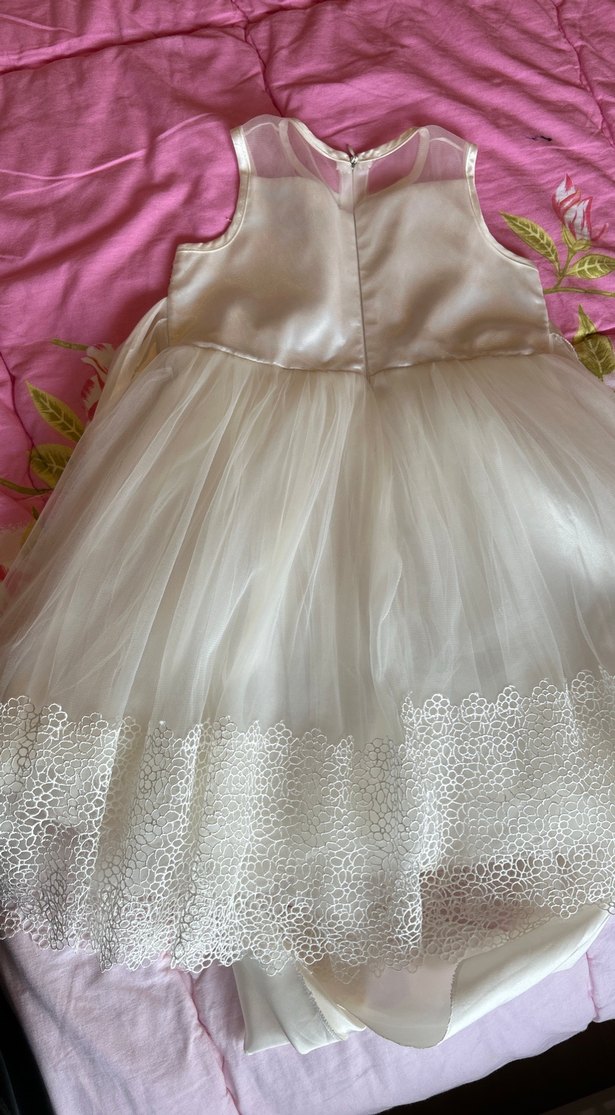 Kız Çocuk Beyaz Dantel İşlemeli Elbise - Görsel 3