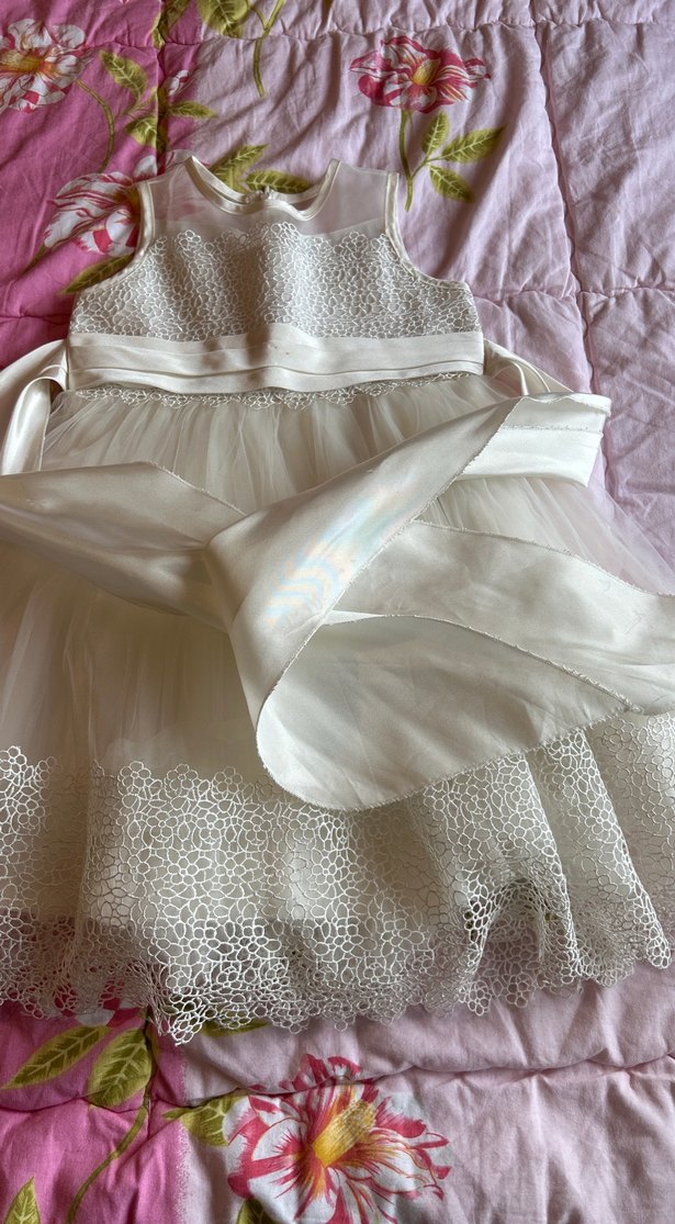 Kız Çocuk Beyaz Dantel İşlemeli Elbise - Görsel 2