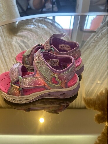 28 Beden çeşitli Renk Skechers sandalet