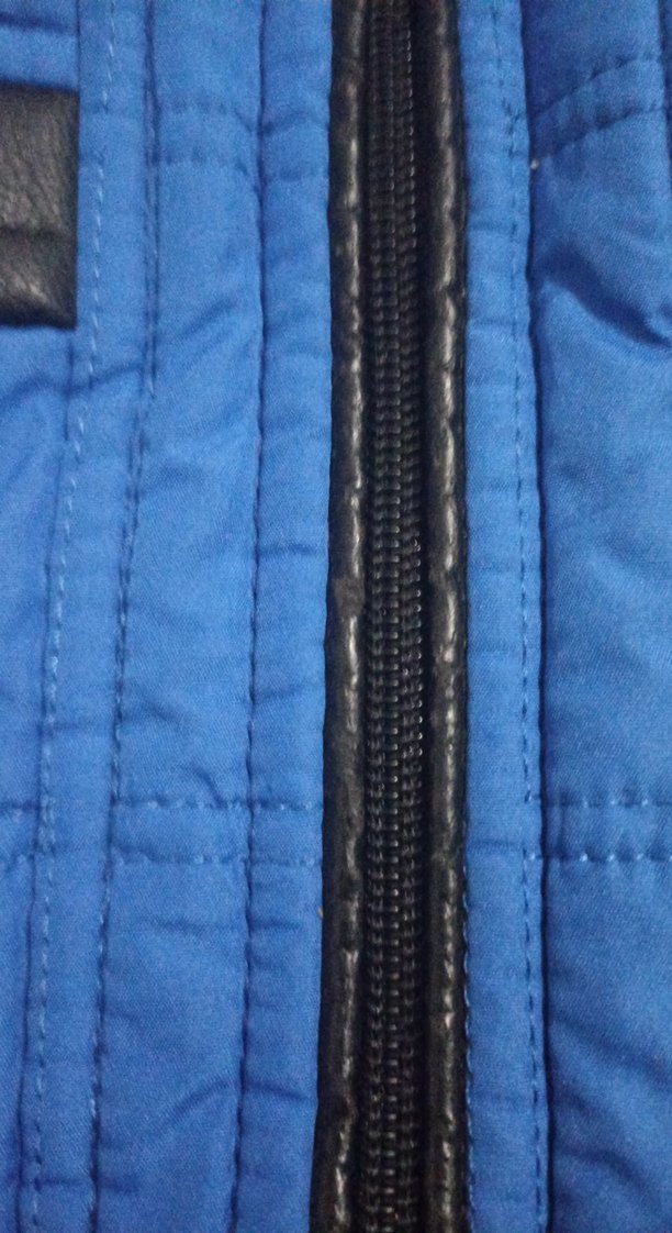 Erkek Çocuk Kapüşonlu Mavi Fermuarlı Mont - Görsel 3