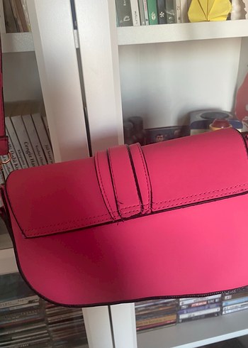 Pembe Tokalı Deri Kadın Çanta - Görsel 3