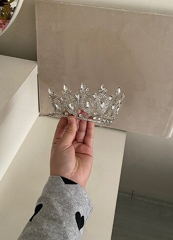 Gelin tacı 