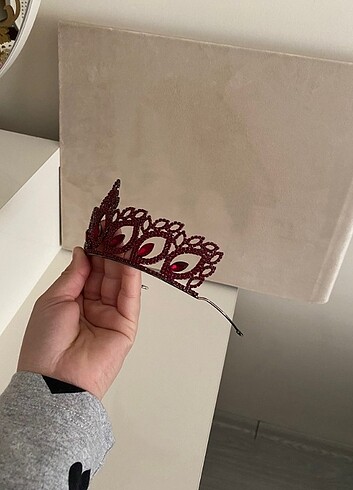 Diğer Kına tacı 