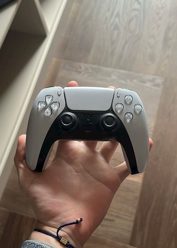 Beden PlayStation 5 Oyun Konsolu