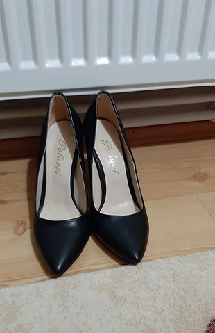 Diğer Siyah stiletto