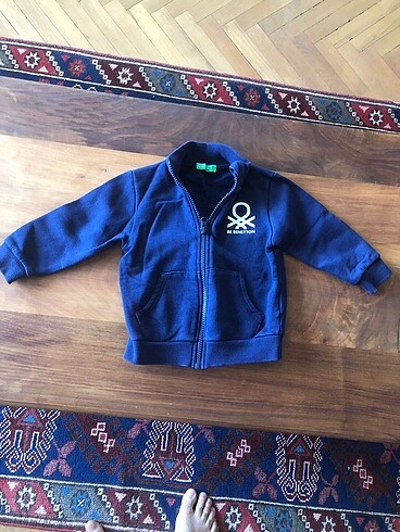 Benetton sweatshirt