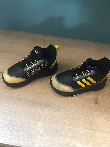 Adidas Çocuk Ayakkabısı