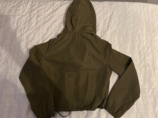 Bershka Yağmurluk - Görsel 5