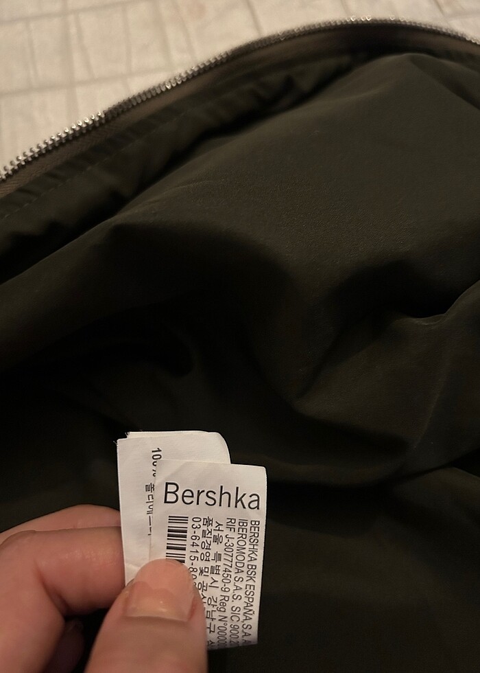 Bershka Yağmurluk - Görsel 4