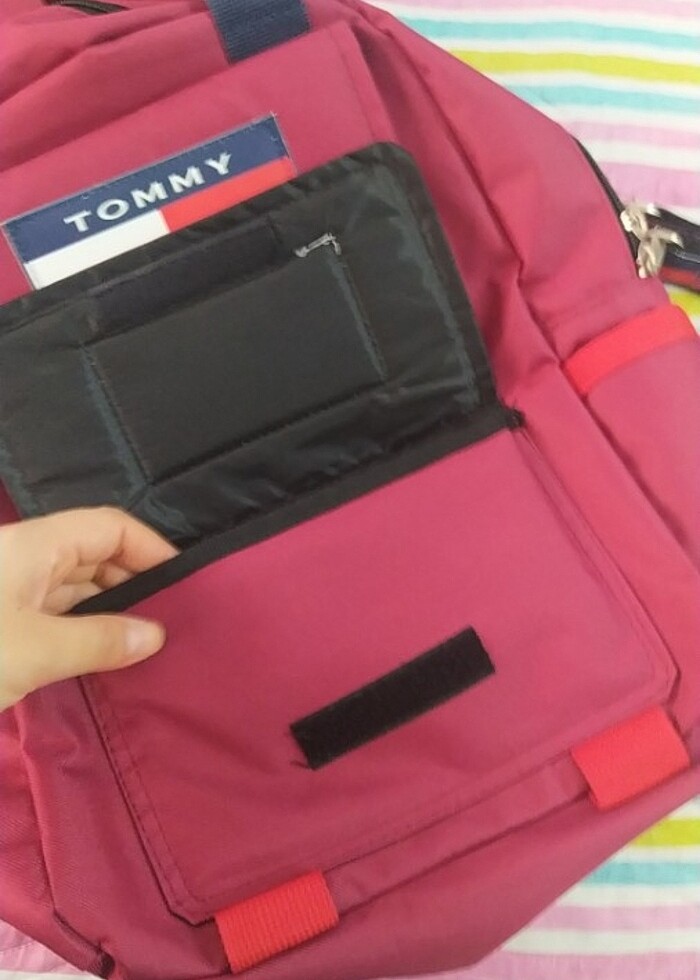 Tommy Hilfiger kırmızı/bordo sırt çantası  - Görsel 4