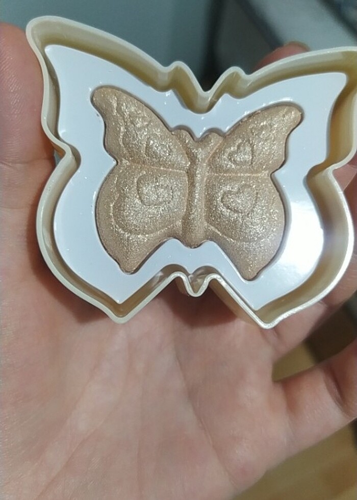 Beyaz-gold highlighter - Görsel 4