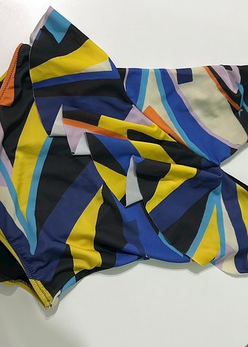 Çok Renkli Baskılı Kadın Mayo - Görsel 2