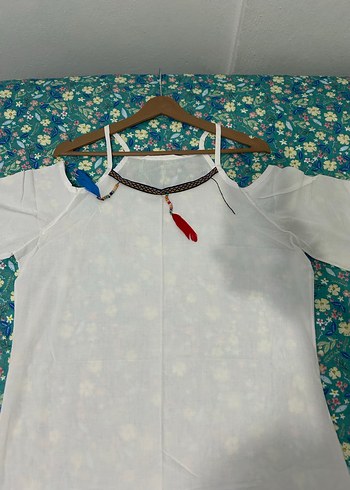 Beyaz mayo ve bikini üstü - Görsel 4