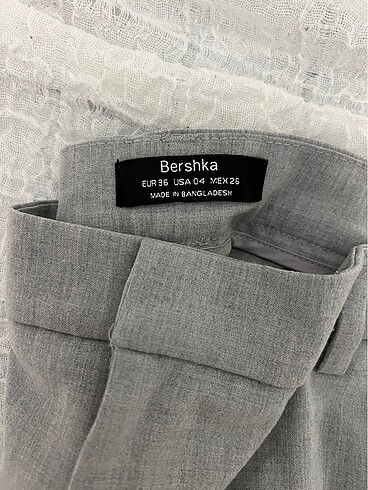 Bershka Kumaş Pantolon