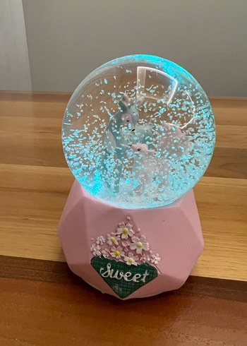 Pembe Pastel Figürlü Kar Küresi - Görsel 6