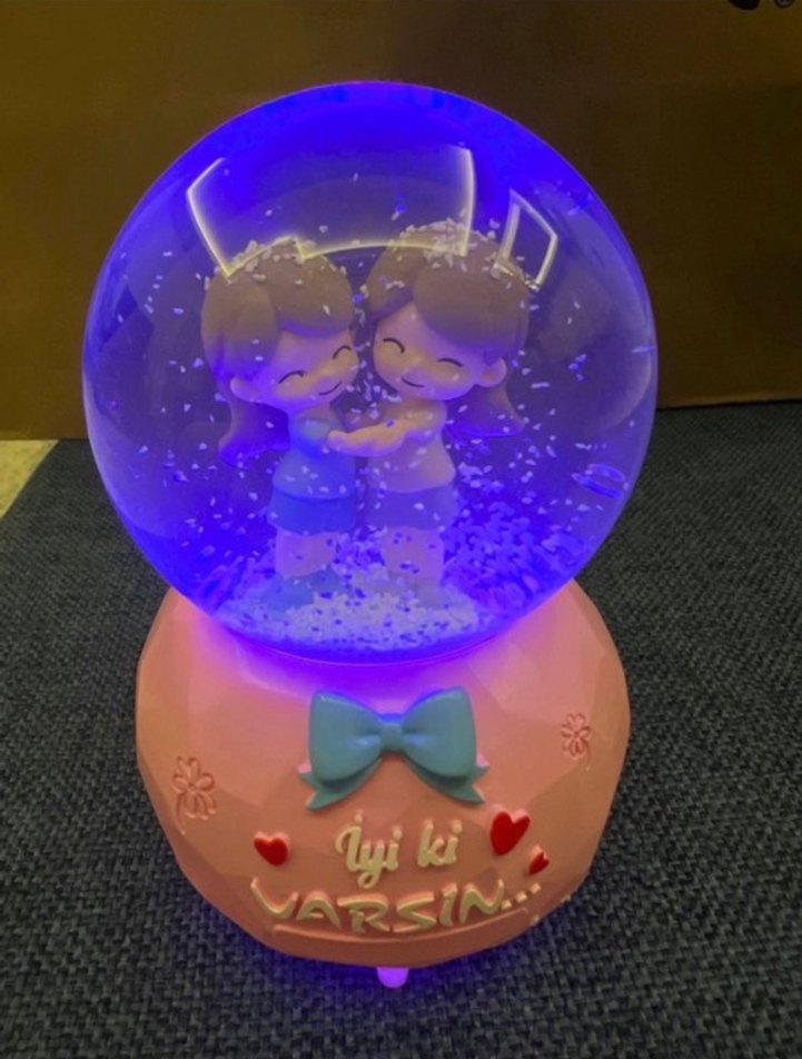 Pembe Figürlü Kar Küresi Müzik Kutusu - Görsel 5