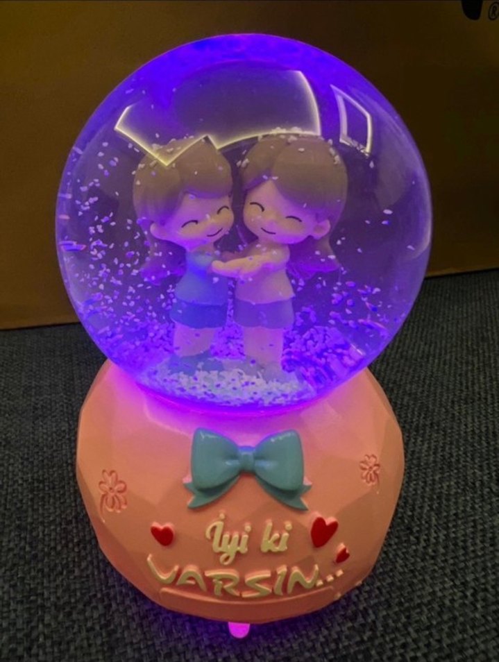 Pembe Figürlü Kar Küresi Müzik Kutusu - Görsel 4