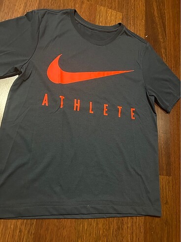 Nike Nike Tshirt