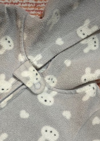 Gri Kapüşonlu Bebek Tulumu - Görsel 2