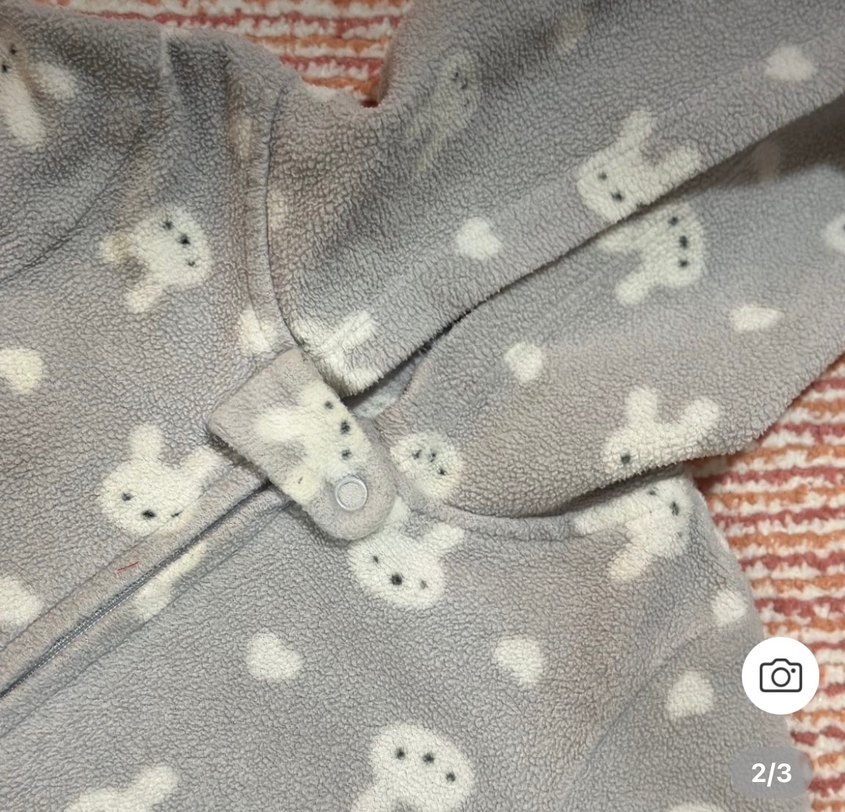 Gri Kapüşonlu Bebek Tulumu - Görsel 2