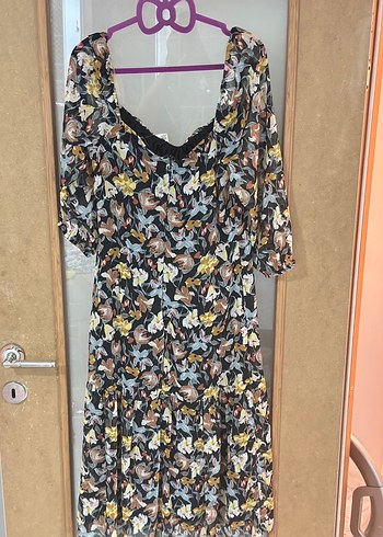 Çiçek Desenli Bohem Midi Elbise - Görsel 3