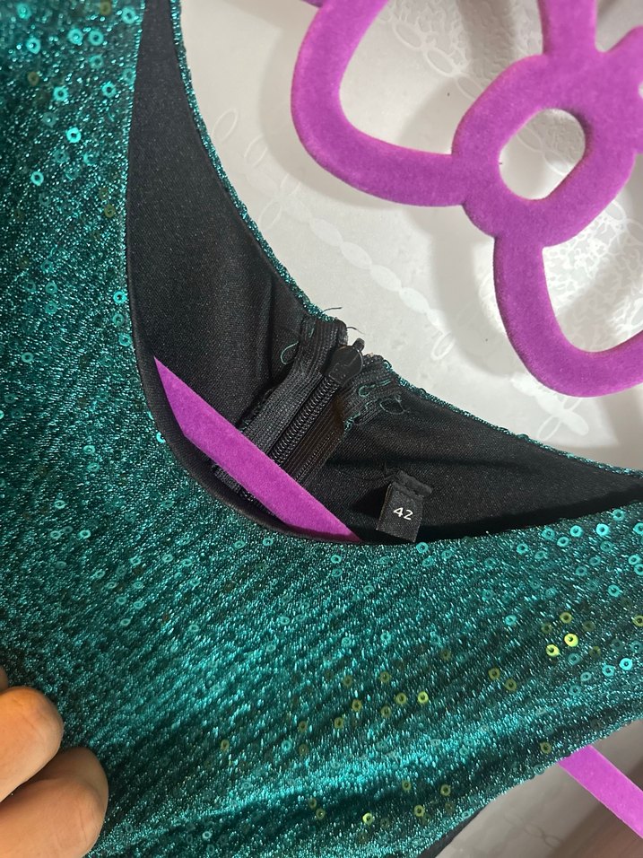 Parlak Yeşil Midi Abiye Elbise payetli - Görsel 4