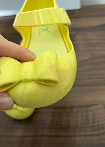 Sarı Fiyonklu Kız Çocuk Sandalet - Görsel 3