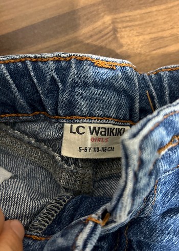 Kemerli Mavi Kız Kot Şort - Görsel 2