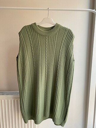 Suud Collection (SATILDI)Suud Yeşil Saç Örgülü Akrilik Süveter