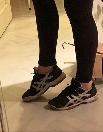 Asics spor ayakkabı