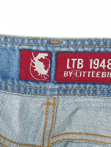 32 Beden çeşitli Renk LTB Jean / Kot Şort %70 İndirimli.