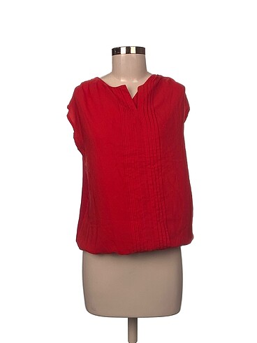 Diğer T-shirt %70 İndirimli.