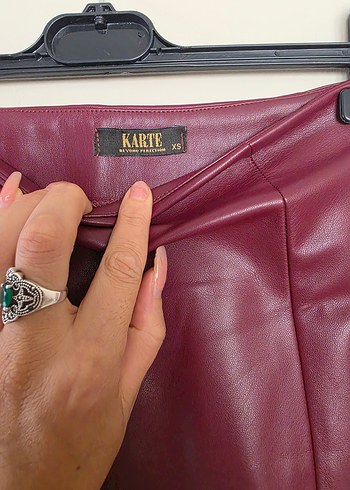 Bordo Deri Uzun Drapeli Etek - Görsel 3