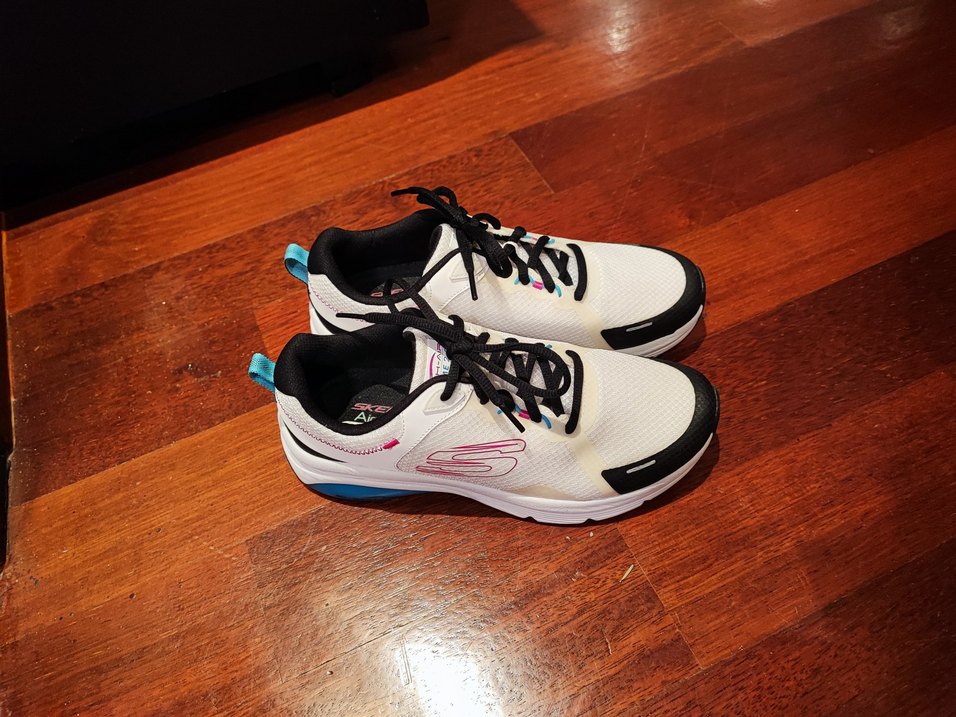 Skechers Orijinal Spor Ayakkabi- 1 kez giyildi. - Görsel 2