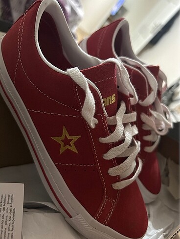 Converse Kırmızı Converse