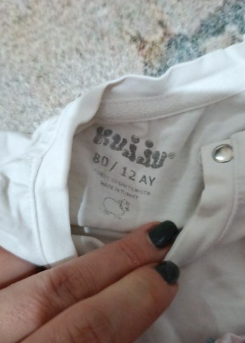 Beyaz Nakışlı Kız Çocuk Triko Tişört - Görsel 2