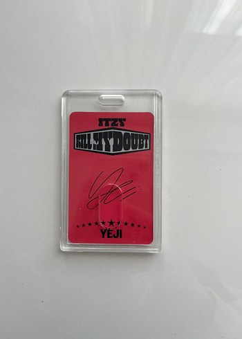 İtzy kill my doubt yeji orjinal pc - Görsel 2