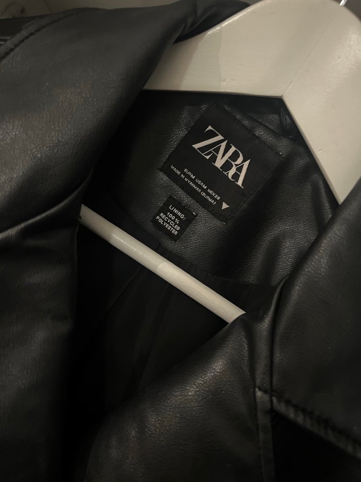 ZARA Siyah Deri Biker Ceket - Görsel 3