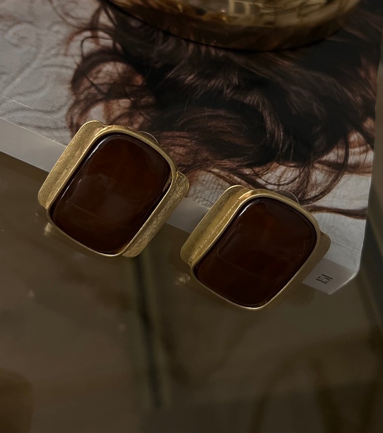 Parlak Kahverengi Büyük Küpeler - Görsel 2