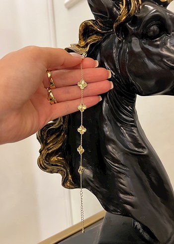 Yonca Motifli Çelik Bileklik - Görsel 2