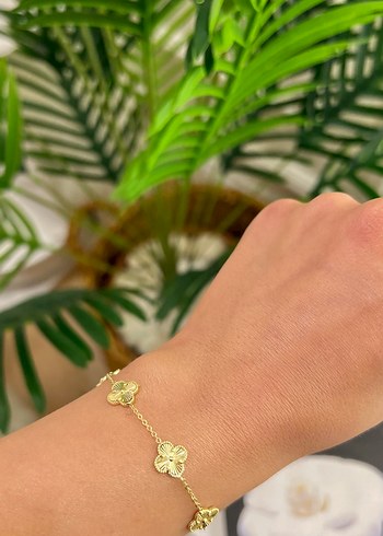 Yonca Motifli Çelik Bileklik - Görsel 3