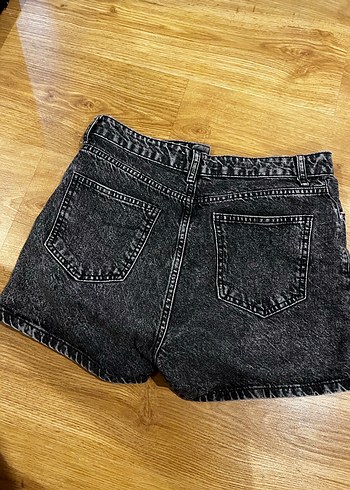 s Beden Gri Batik Desenli Kadın Denim Mini Şort