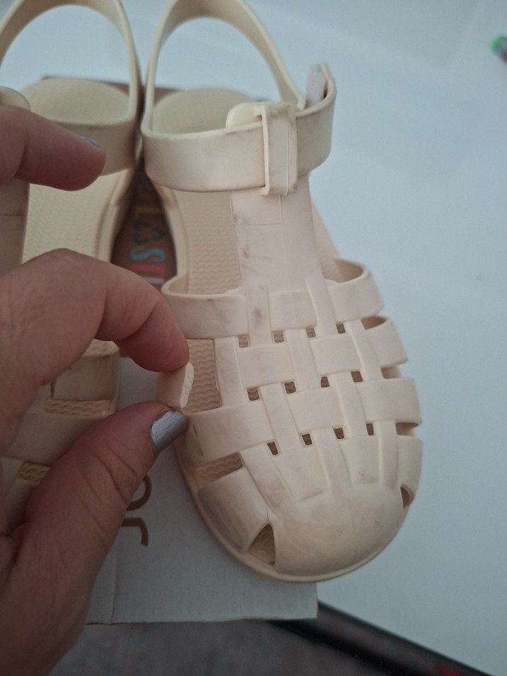 Kız Çocuk Bej Tokalı Sandalet - Görsel 3