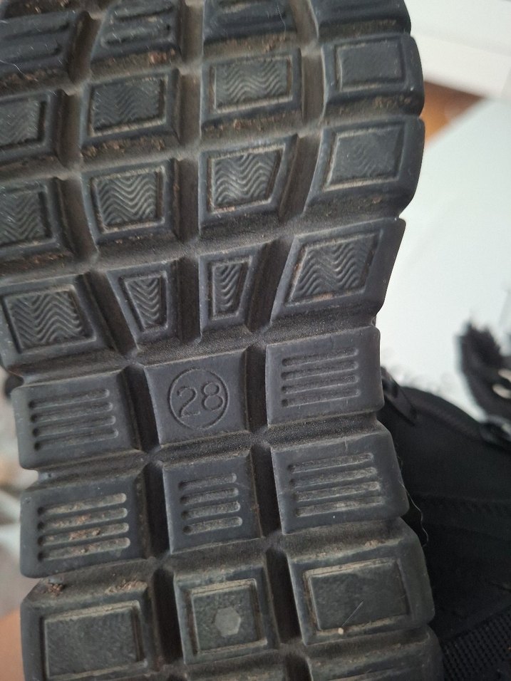 Siyah Süet Kadın Botları, Kalın Topuklu, Cırtlı - Görsel 5