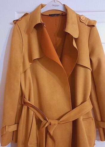 Trenckot  - Görsel 2