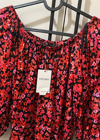 Kırmızı Desenli Bluz, yeni etiketli ürün - Görsel 2