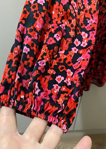 Kırmızı Desenli Bluz, yeni etiketli ürün - Görsel 6